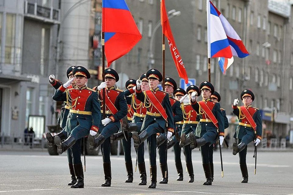 Генеральная репетиция Парада Победы 24 июня 2020 года в Новосибирске начнется в 10.00.