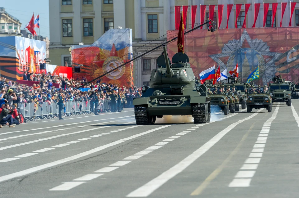 Часть улиц в центре Санкт-Петербурга перекроют за сутки до парада Победы 24 июня 2020 года