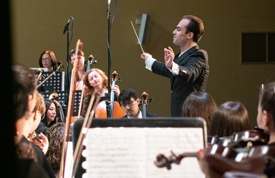 Маэстро Дмитрий Крюков намерен поднять престиж Национального симфонического оркестра РБ на новый уровень