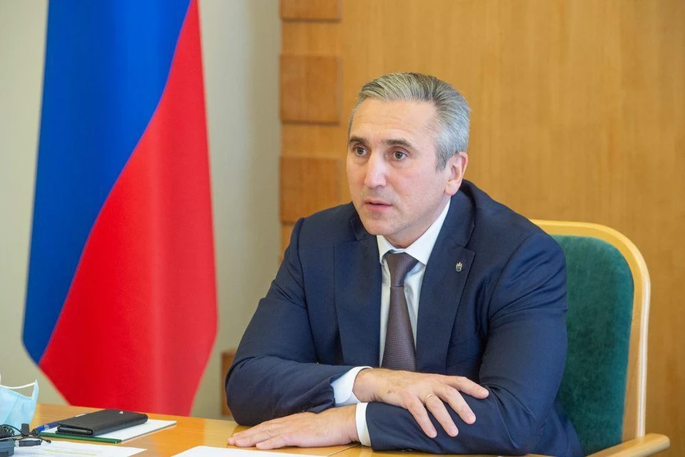 Александр Моор рассказал, когда отремонтируют дорогу в Омутинском районе