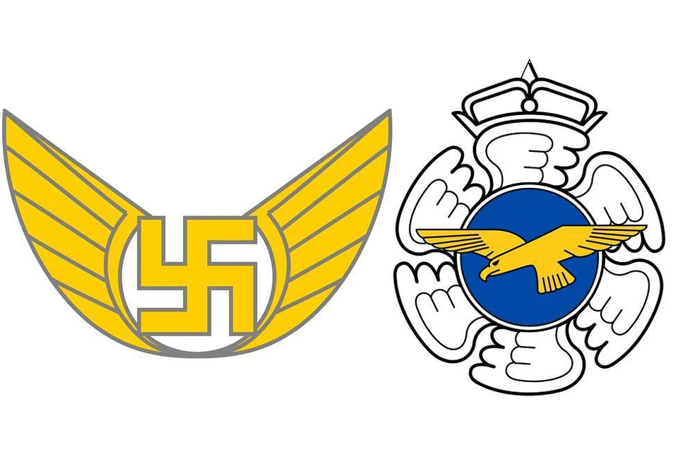 Старая нашивка штабных (слева) и эмблема ВВС (справа).