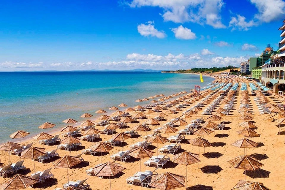 Пляжи Болгарии ждут молдавских курортников (Фото: guruturizma.ru).