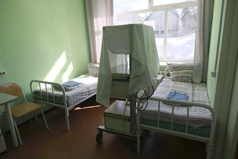 В Алтайском крае лечение от коронавируса продолжают 2070 человек.