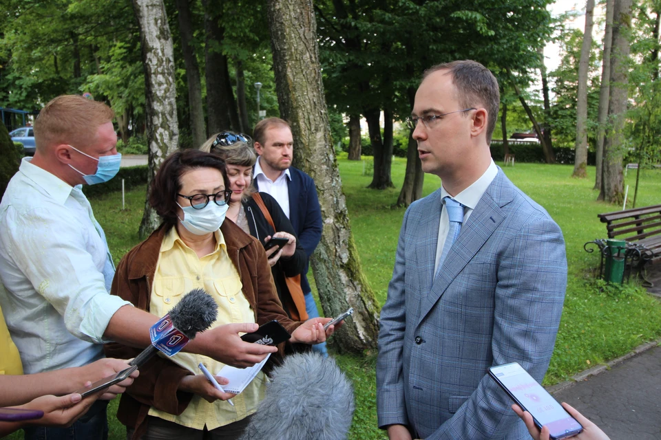По словам Александра Кравченко, ситуация держится на «примерно стабильном уровне».