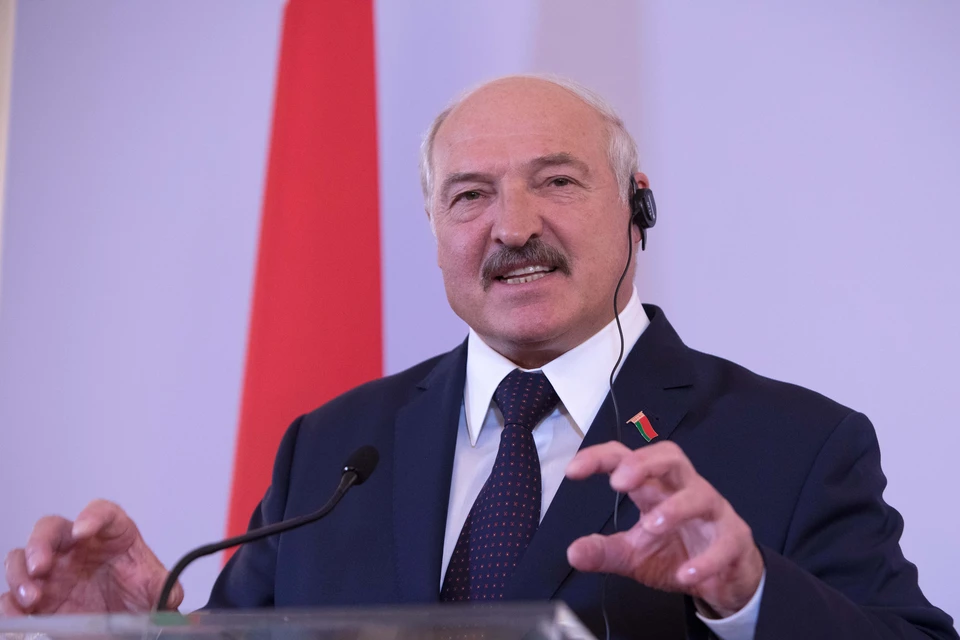Александр Лукашенко зарегистрирован кандидатом в президенты