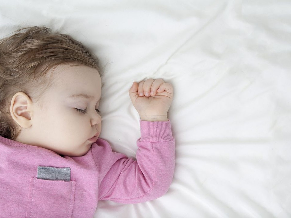 Задай вопрос доктору: почему ребенок плохо спит - KP.RU