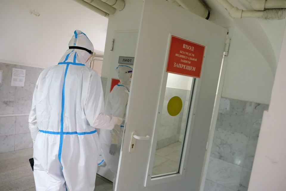 Более 15 тысяч человек сдали тест на коронавирус в Петербурге за сутки