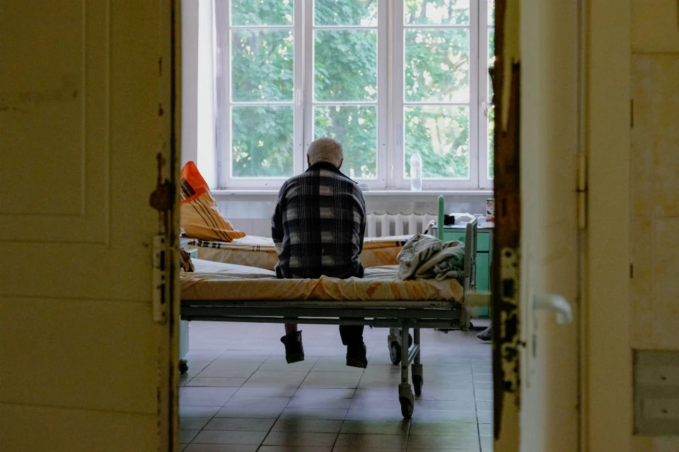 В инфекционных госпиталях под круглосуточным медицинским наблюдением находятся 1084 кировчанина c пневмонией.