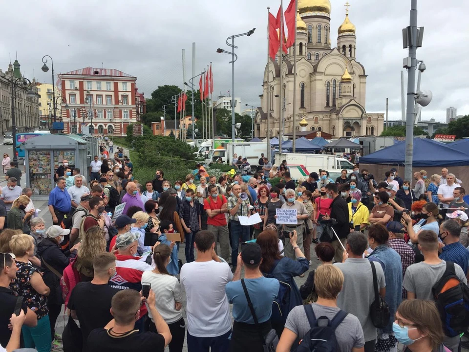 Митинга во Владивостоке в поддержку жителей Хабаровска