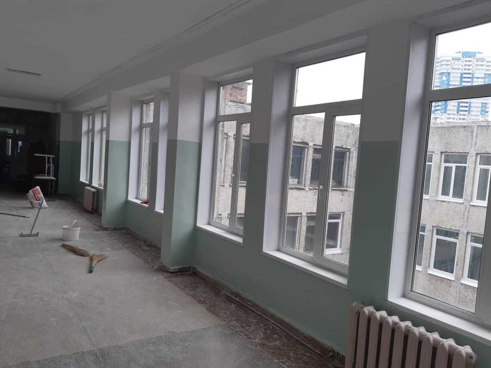 Самые масштабные работы традиционно проходят летом, чтобы минимально повлиять на учебный процесс в детсадах и на работу пришкольных лагерей. Фото: vlc.ru