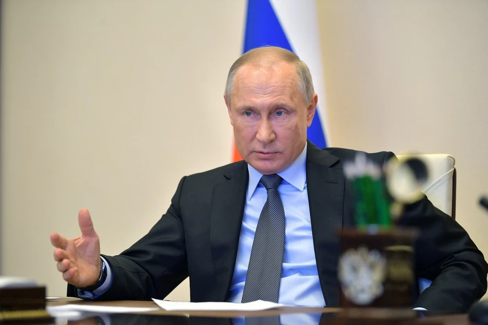 Владимир Путин провел совещание по эпидситуации в России