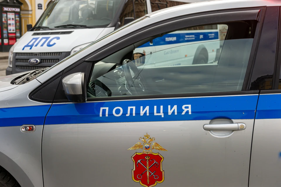 Водителя "легковушки" похитили вместе с машиной в Петербурге