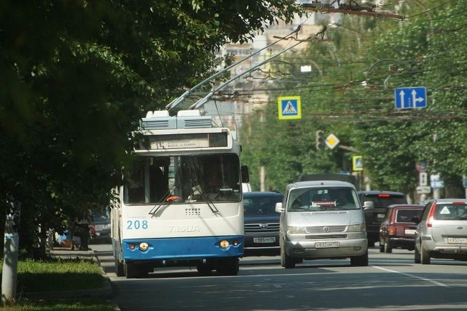 тролза 527503. где едет 33 троллейбус. где едет 33 троллейбус. троллейбус 33 екатеринбург. где едет 33 троллейбус.