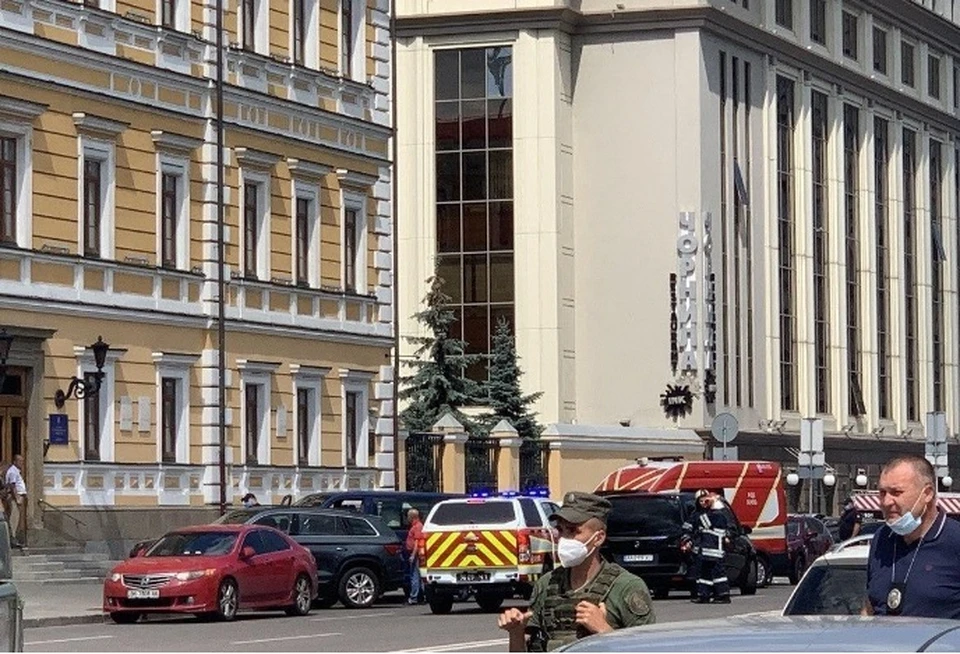 Улицу оцепили Фото: спецслужбы Украины