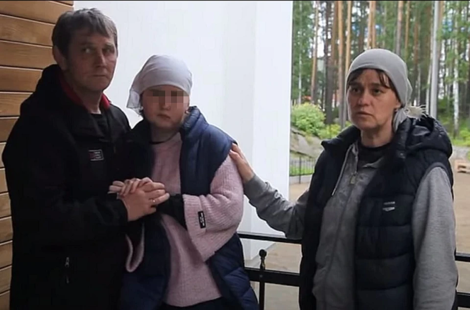 Семья привезла ребенка в монастырь в феврале 2020 года. Фото: скрин с видео