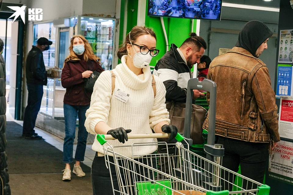 У 71 пациента болезнь протекала с симптомами ОРВИ и вирусной пневмонией.