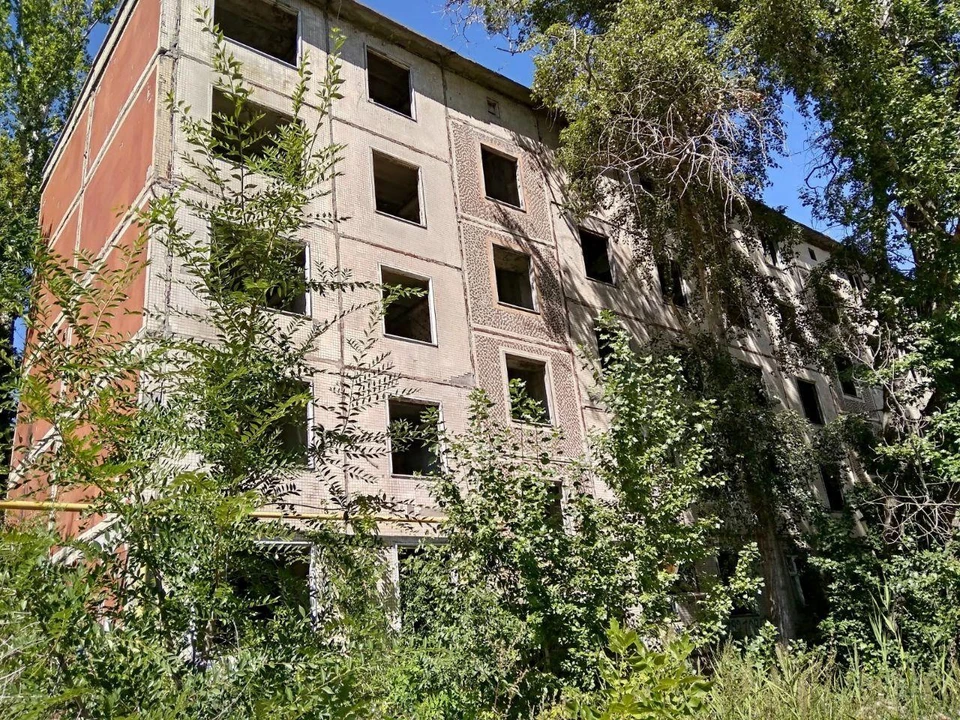 В Саратове снесут три аварийных дома