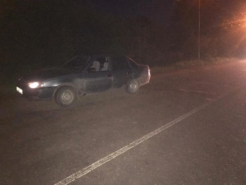 Автомобилист пояснил, что пешеход лежала на проезжей части в темной одежде без световозвращающих элементов.