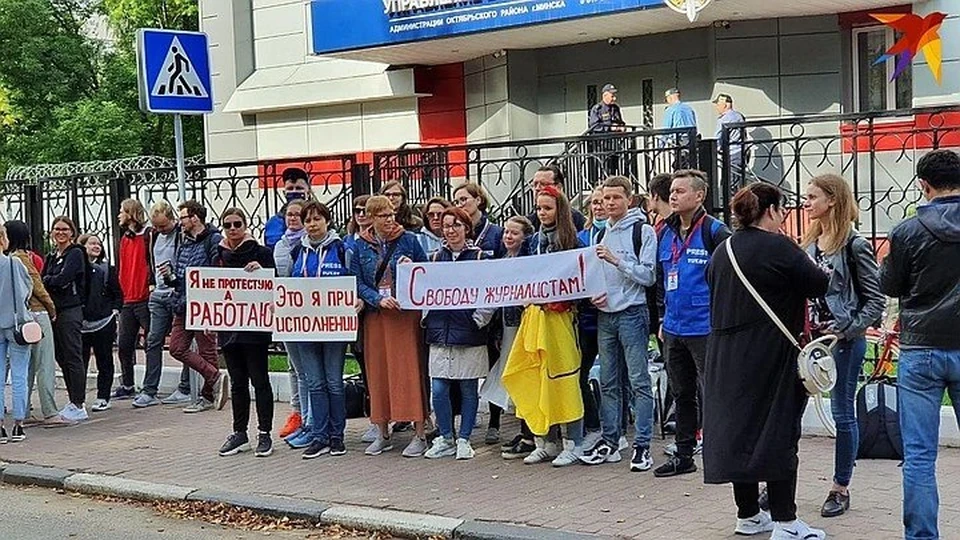 В Минске журналисты собрались на акцию в поддержку задержанных сотрудников СМИ