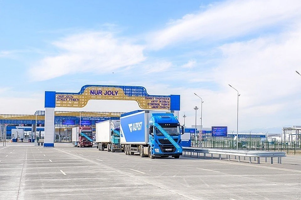 Согласно данным Комитета по статистике Министерства национальной экономики РК, за первое полугодие 2020 года Китай стал крупнейшим экспортным рынком для Казахстана - почти пятая часть всех казахстанских товаров была экспортирована в КНР.