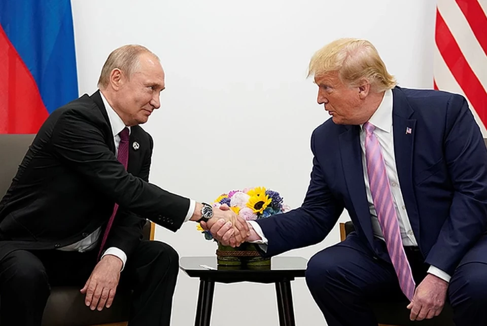 Экс-адвокат Трампа рассказал, что президент США восхищается стилем управления Путина