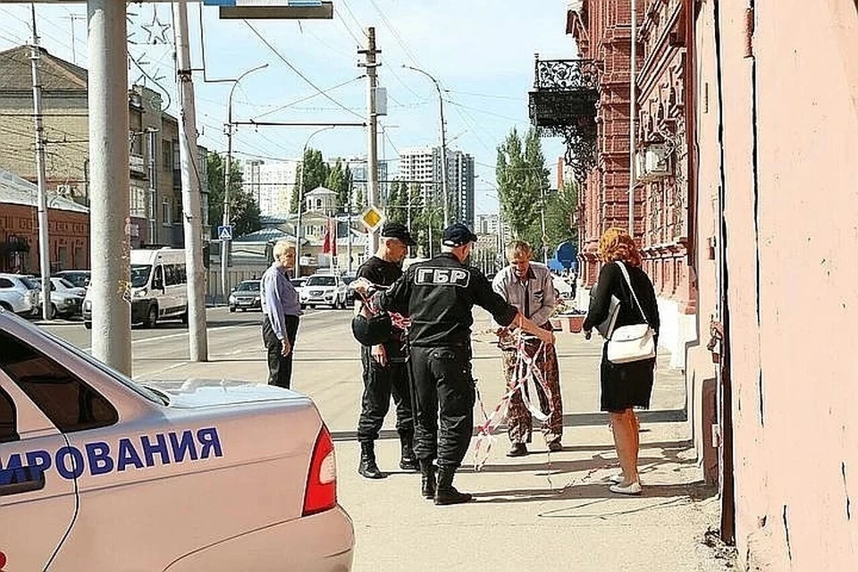 Так молодой человек позвонил на номер «112» единой дежурной службы спасения с заведомо ложным сообщением об угрозе совершения теракта