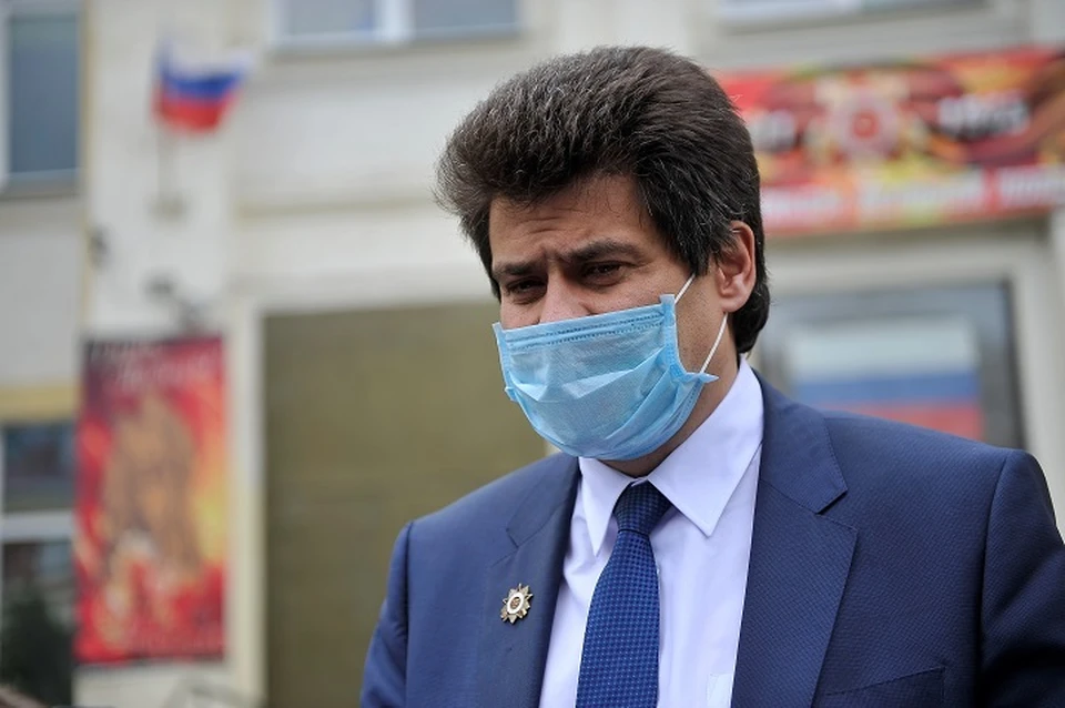 Мэр Екатеринбурга поддержал казаков, которые приставали к прохожим из-за внешнего вида