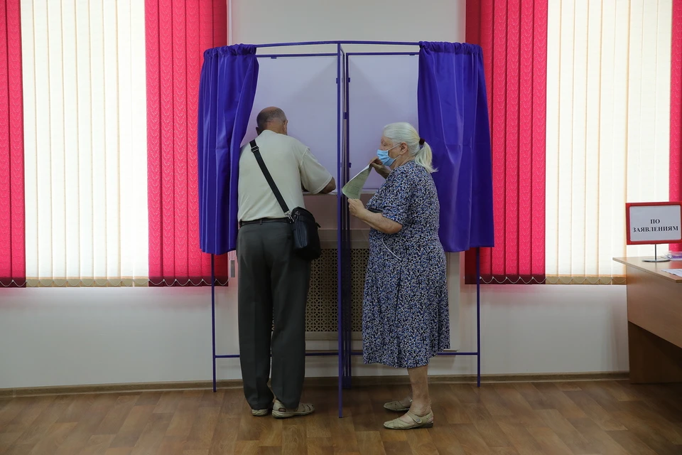На Дону открыли свои двери 2 610 избирательных участков. Фото: Правительство РО.