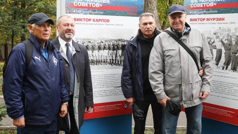 За то, чтобы именно эти имена появились на аллее славы, в соцсетях проголосовали болельщики "Крыльев советов"