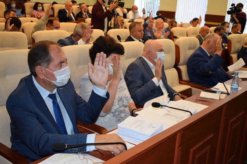 Депутаты рассмотрели все вопросы, вынесенные на 40-е заседание Думы.