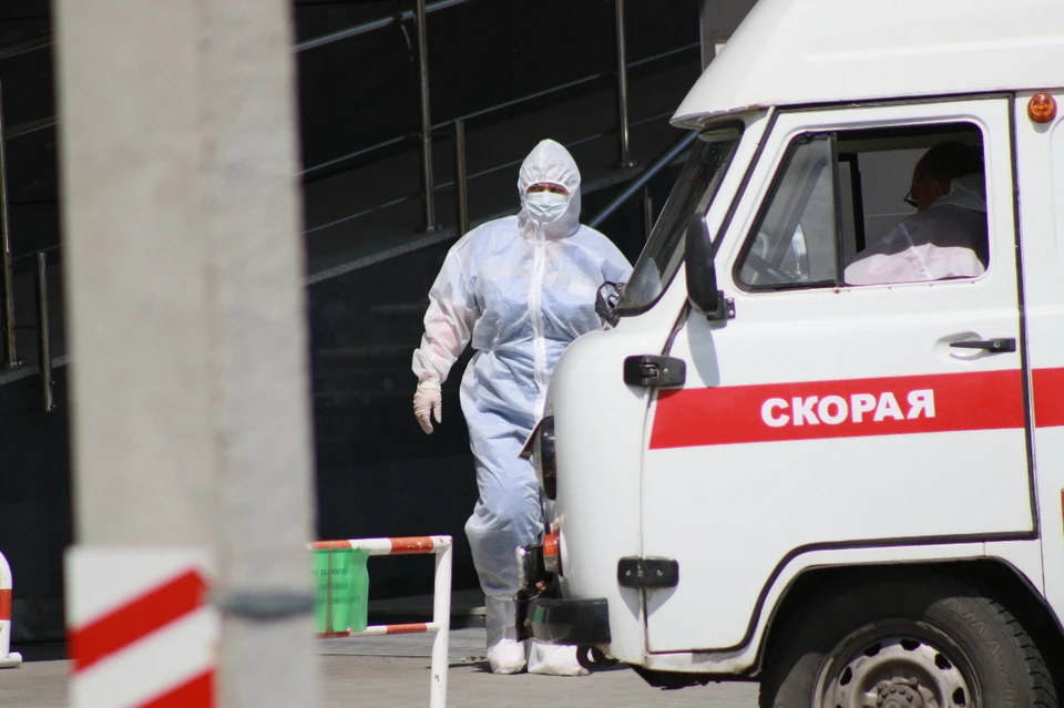 Также продолжают действовать предписания для организаций и предпринимателей