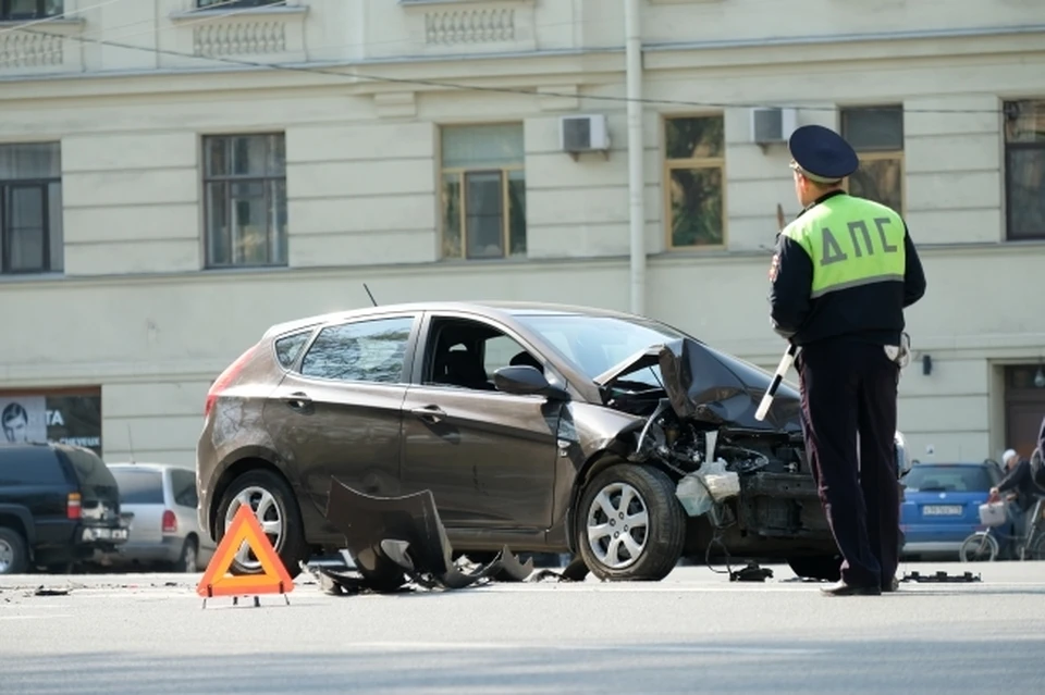 В результате ДТП погибли 37 человек, 183 получили травмы разной степени тяжести