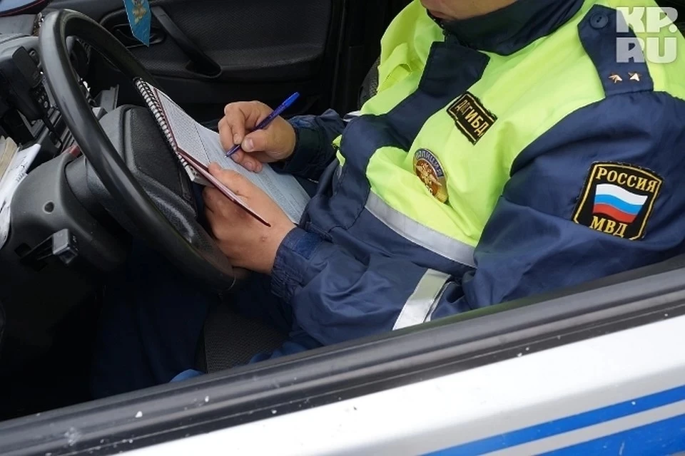После составления протоколов машину поместили на специализированную стоянку, а водитель уже пешком отправился домой