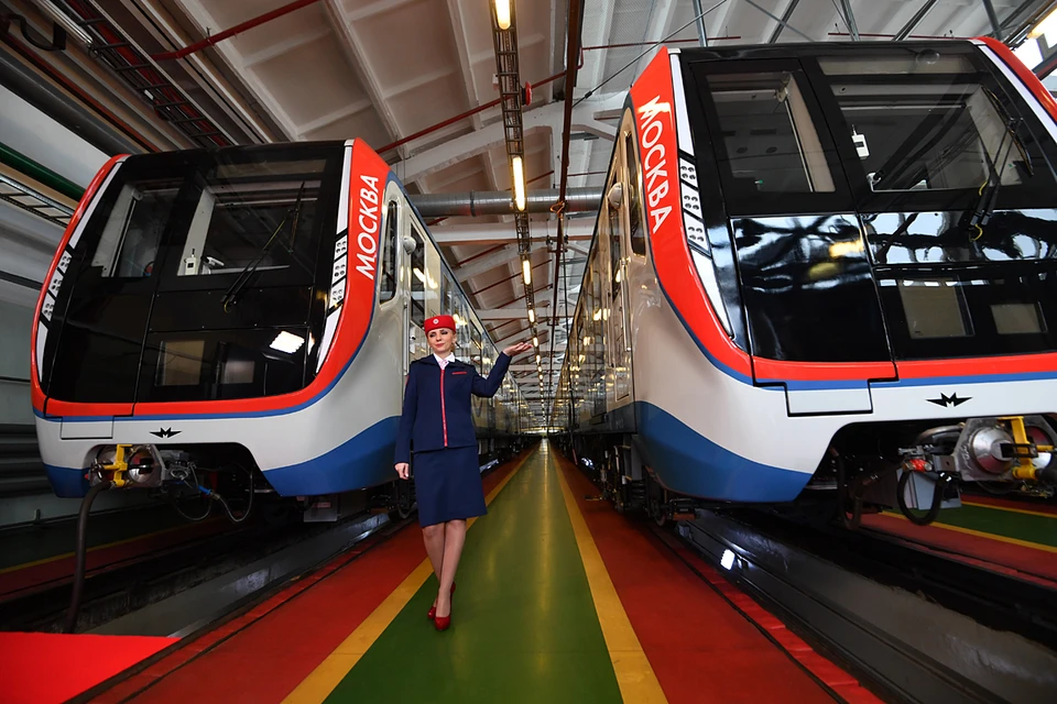 какие в москве новые поезда. метропоезд москва 2020. электрички мцд в москве. новый метропоезд москва 2020. электропоезд 2022 москва мцд.