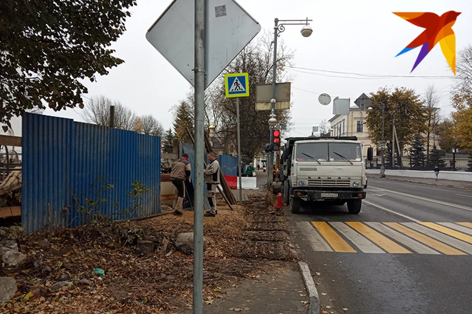 Проход для пешеходов затруднен