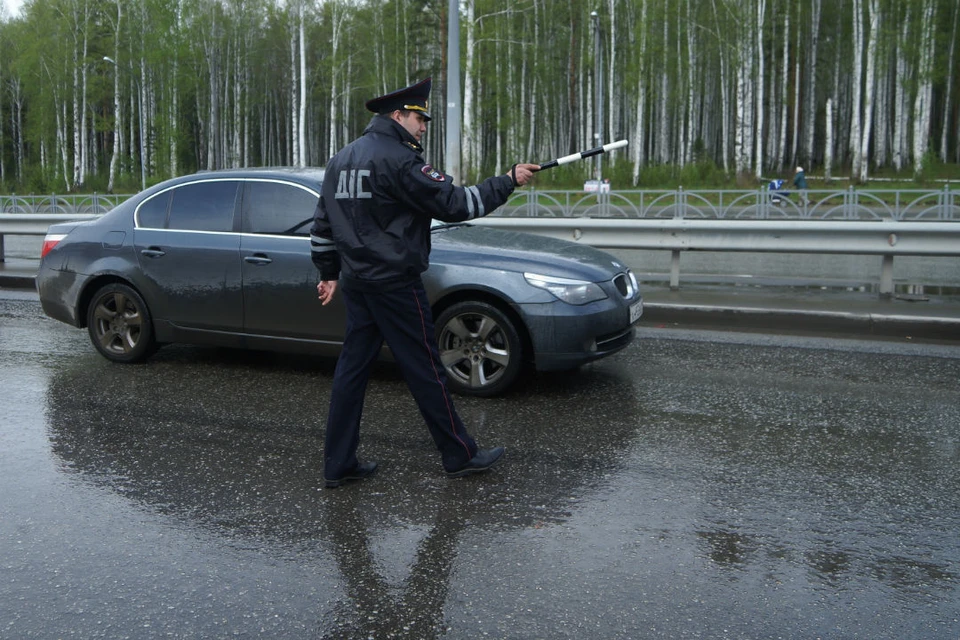 Нетрезвым водителям грозит штраф в 30 тысяч рублей.