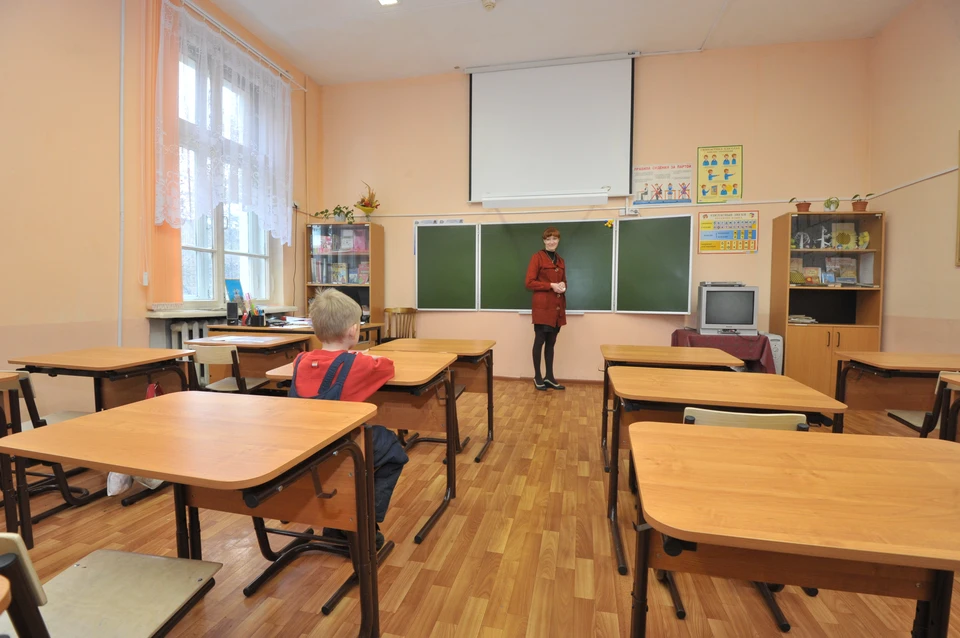 В Биробиджане закрыты на карантин по коронавирусу четыре класса