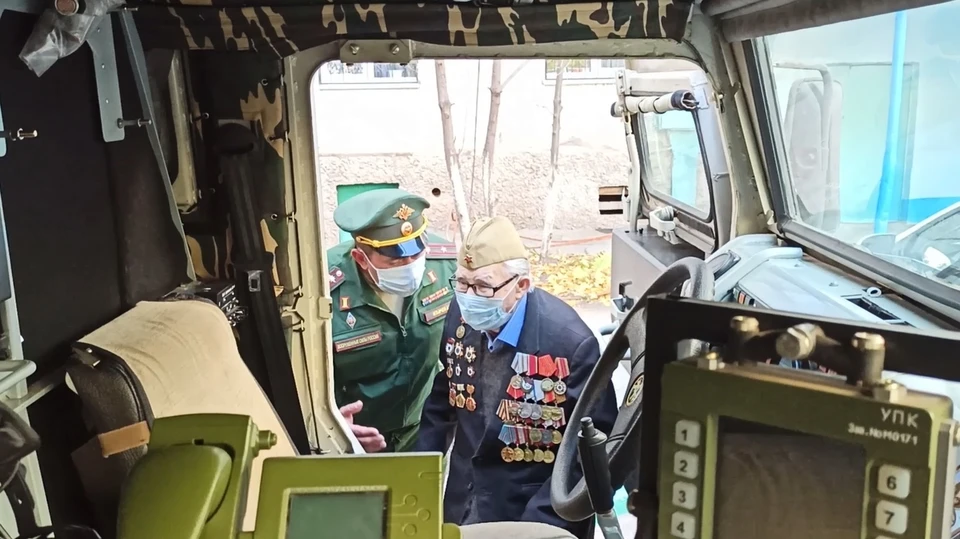 Ветеран лично оценил современную военную технику