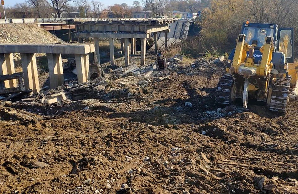 После демонтажа аварийных мостов планируется возвести новые конструкции