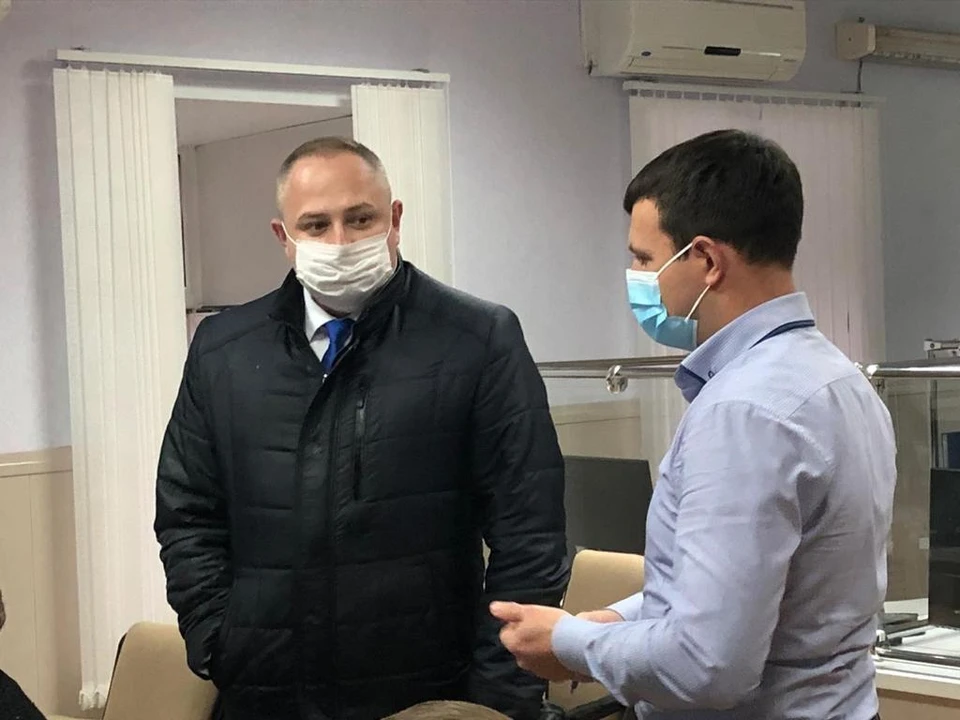 В первый рабочий день Максим Косенков отправился в городскую диспетчерскую службу