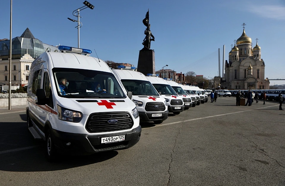 Санитарный транспорт. Владивосток вручение автомобилей медикам. Медицинская машина в Приморском крае. Федеральная медицинская скорая помощь на Приморье машины новый. Фото авто скорая помощь -сайт правительство Приморского края.