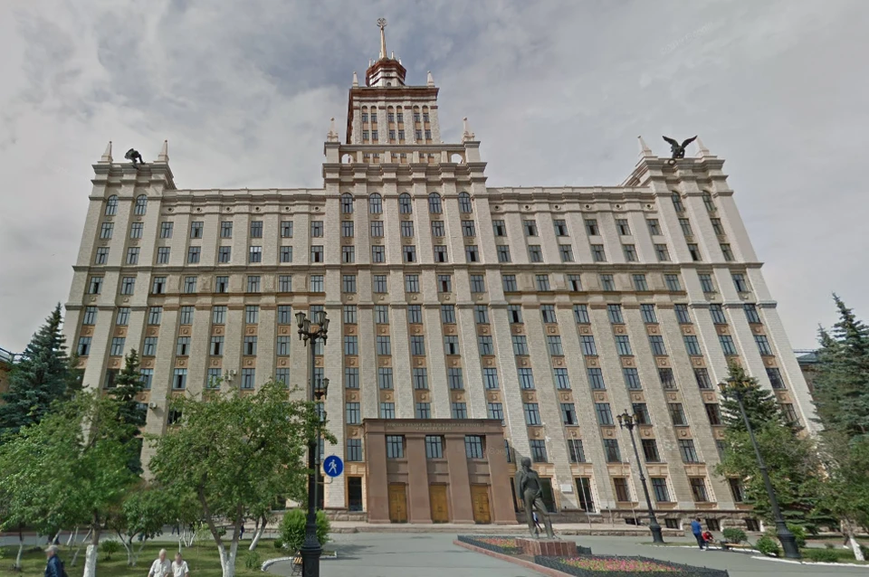 Вузы не спешат полностью уходить на дистант Фото: google.com/maps