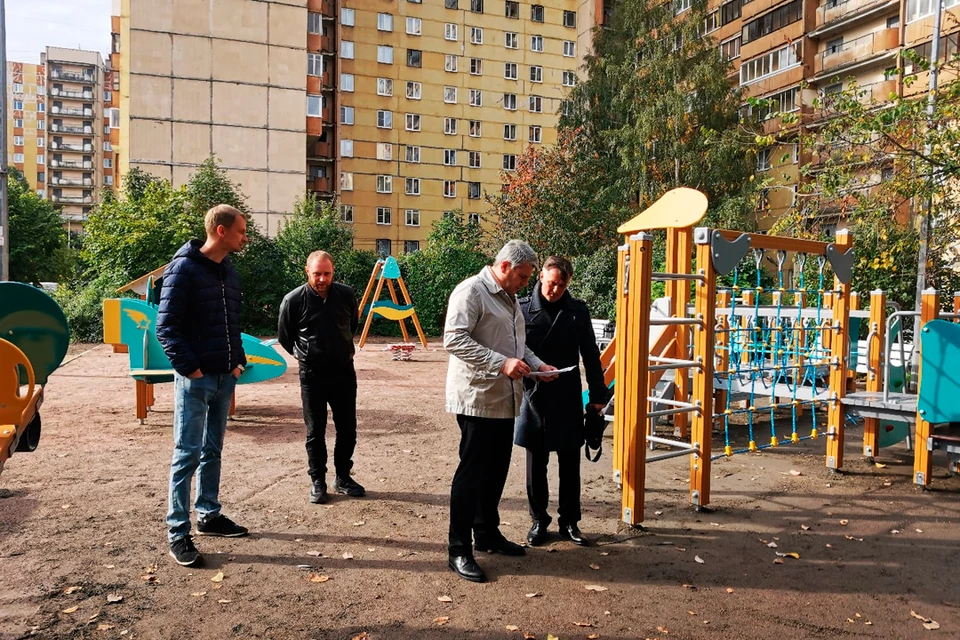 У жителей Красносельского района накопилось много вопросов к местному руководству. Фото: https://www.gov.spb.ru/gov/terr/reg_krasnoselsk/