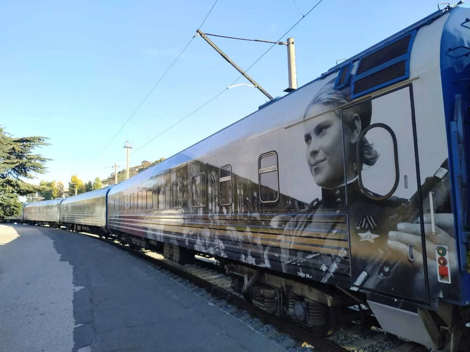 "Поезд Победы" на железнодорожном вокзале Севастополя