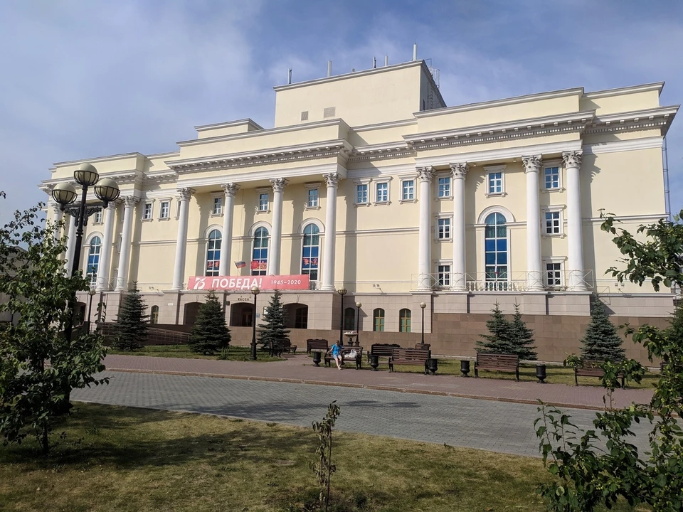 В Тюменском драмтеатре четверо сотрудников заболели коронавирусом.