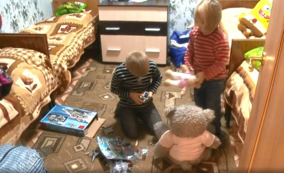 Семье погорельцев с восемью детьми дали квартиру в Вознесенском районе