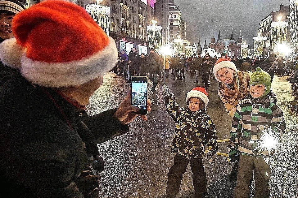 Россиянам предложили отказаться от долгих каникул в Новый год
