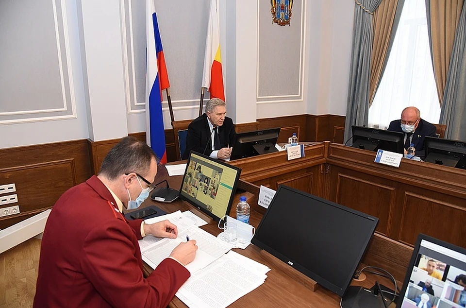 Борьбу с COVID-19 обсудили в донском парламенте. Фото: пресс-служба ЗС РО