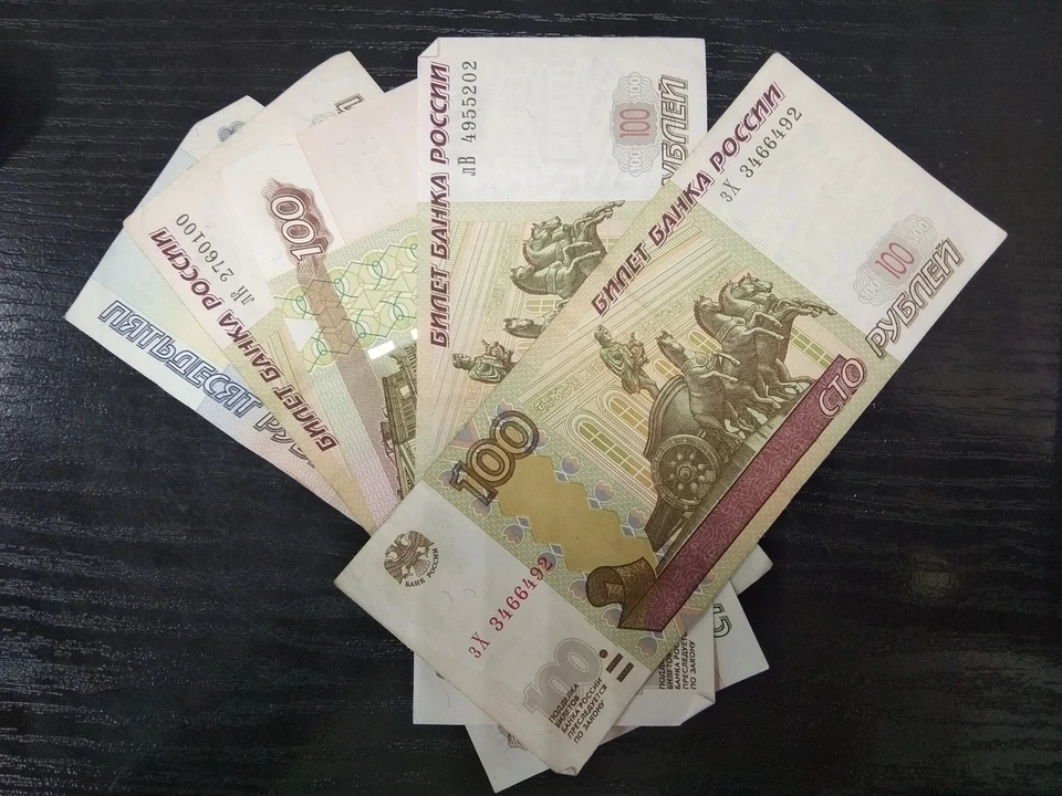 В Крыму продлили срок выплат многодетным семьям до конца 2022 года.