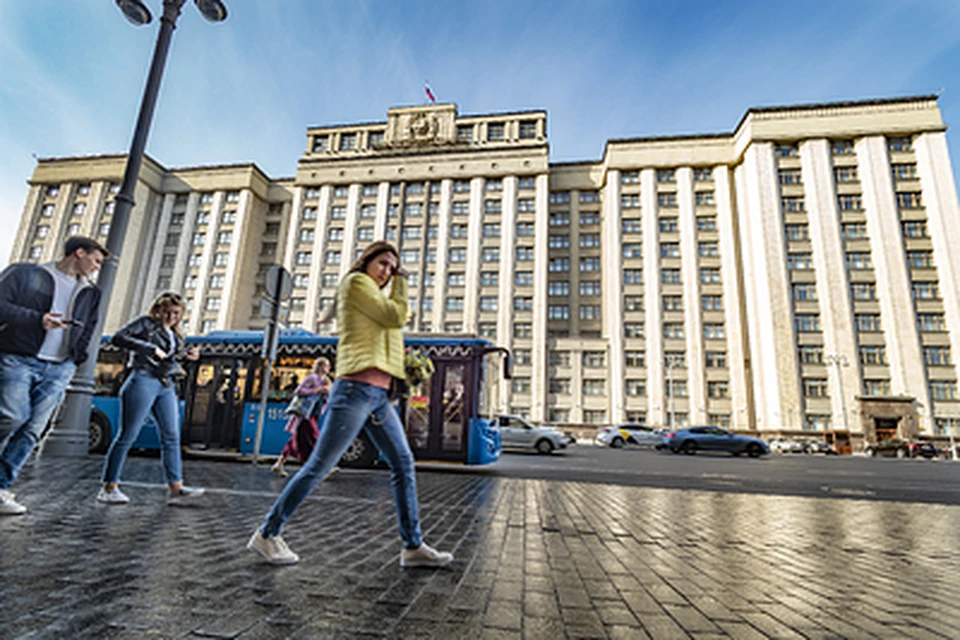 Закон о запрете продажи и пропаганды «веселящего газа отправили на доработку